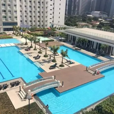 Cozy Makati 2Br In Cbd Ayala Area With Games, Ktv, And Amazing Pools!公寓