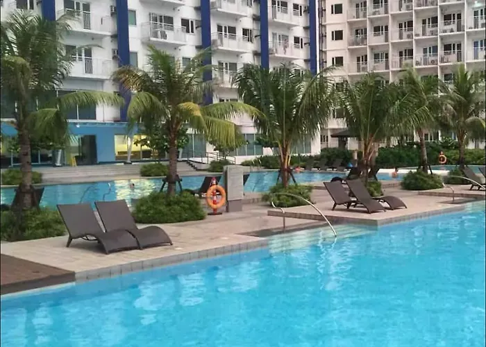 Apartment Cozy Makati 2br In Cbd Ayala Area With Games, Ktv, And Amazing Pools! Manila
