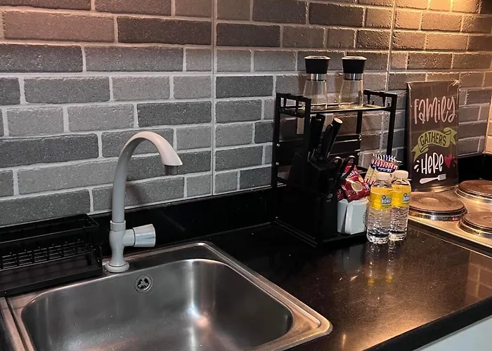 Apartment Cozy Makati 2br In Cbd Ayala Area With Games, Ktv, And Amazing Pools!
